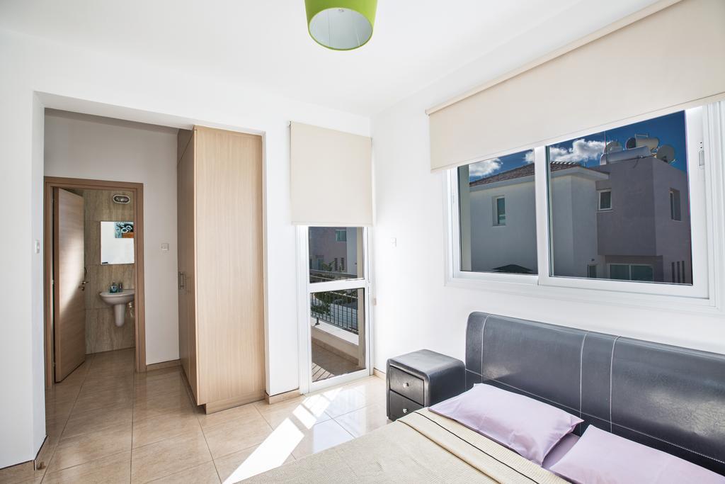 Avra Villas Paralimni Pokoj fotografie